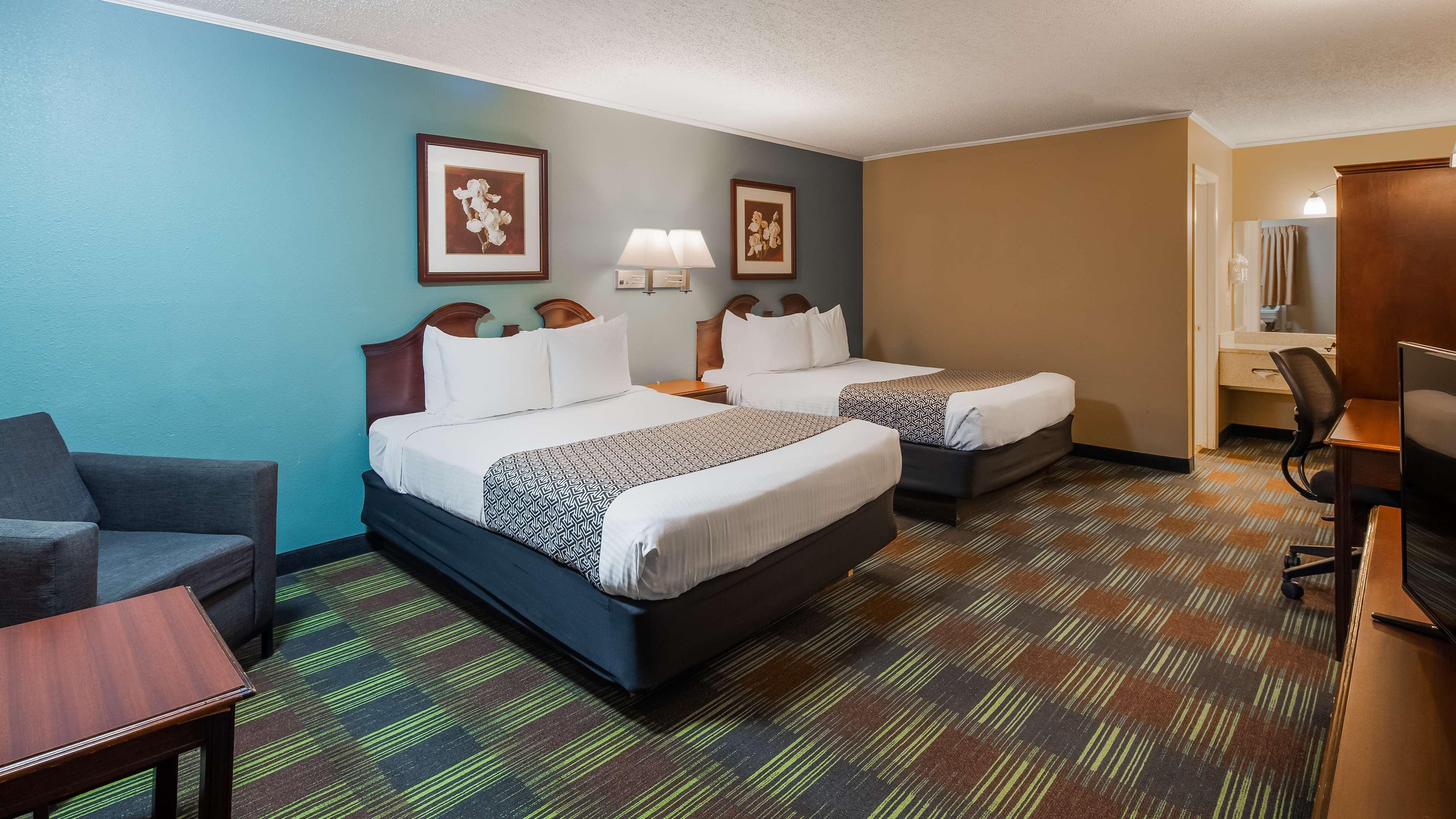 Surestay By Best Western Cameron Exterior photo