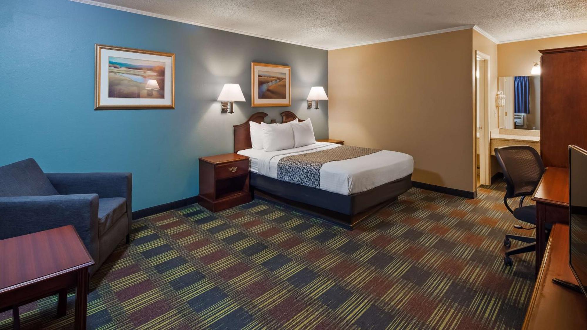 Surestay By Best Western Cameron Exterior photo